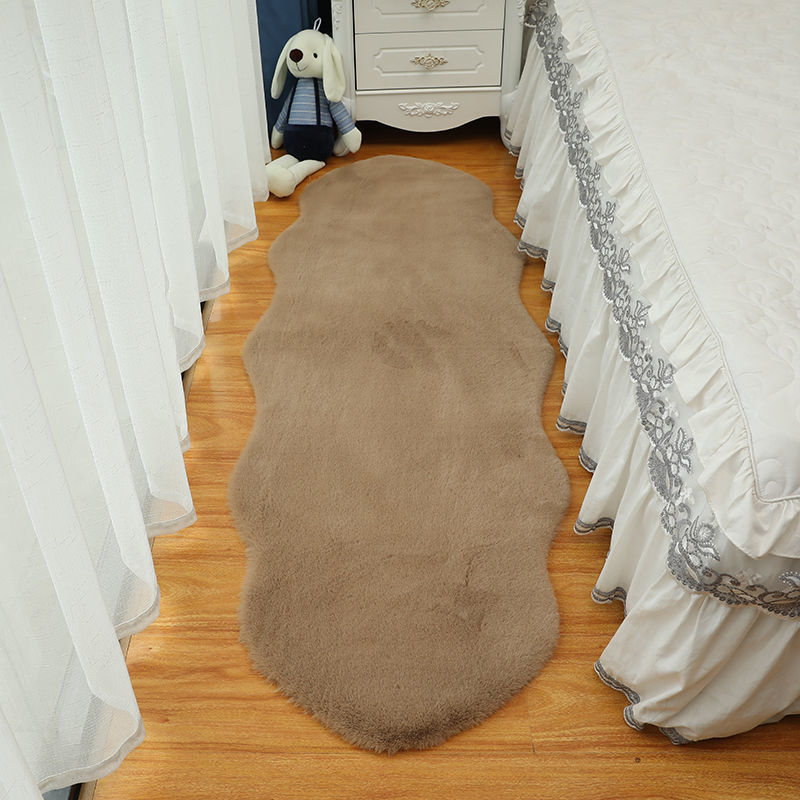 Home Fashion Simple Solid Color Faux Rabbit Fur Bedroom Bedside Carpet